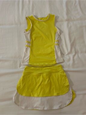 Amazon Girls Matching Active Wear Set Yellow and White Tank Top and Skirt